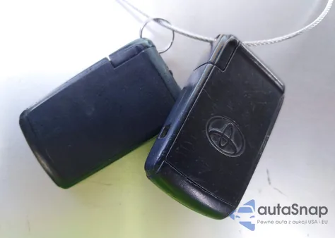 2007 Toyota Prius from USA, damaged, VIN JTDKB20U073272767